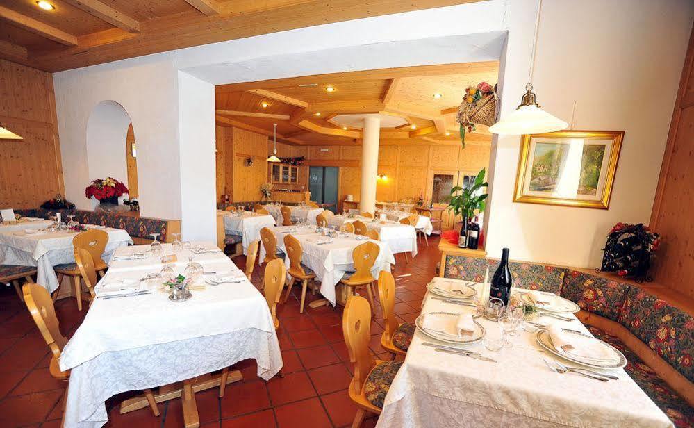 Hotel Capitani Bormio Kültér fotó