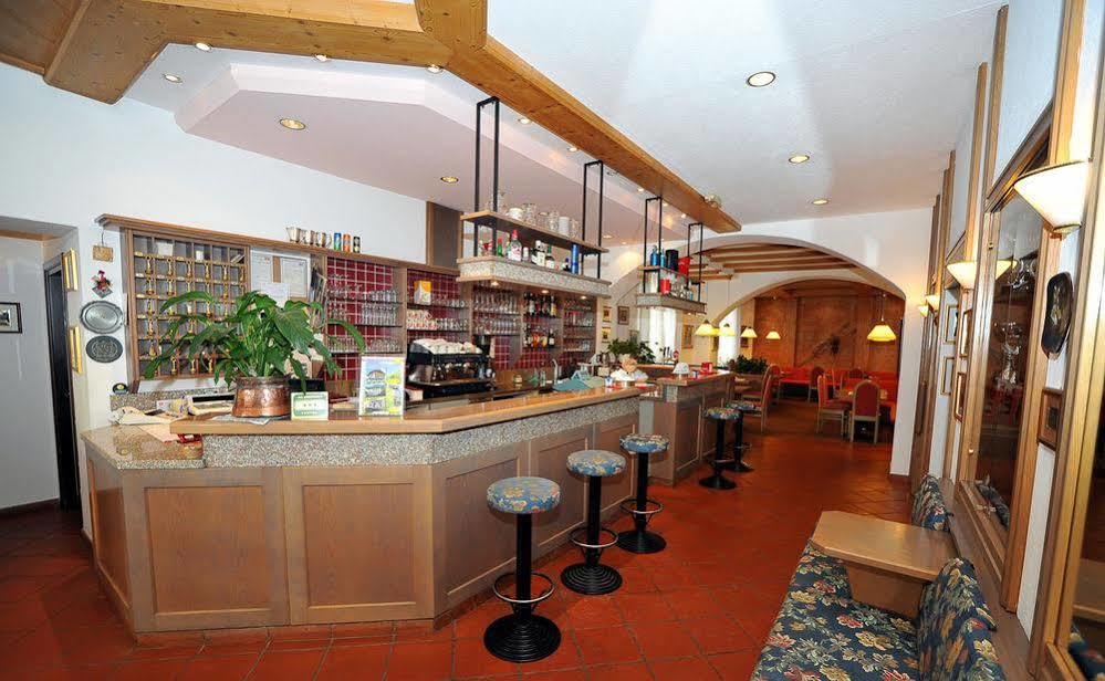 Hotel Capitani Bormio Kültér fotó