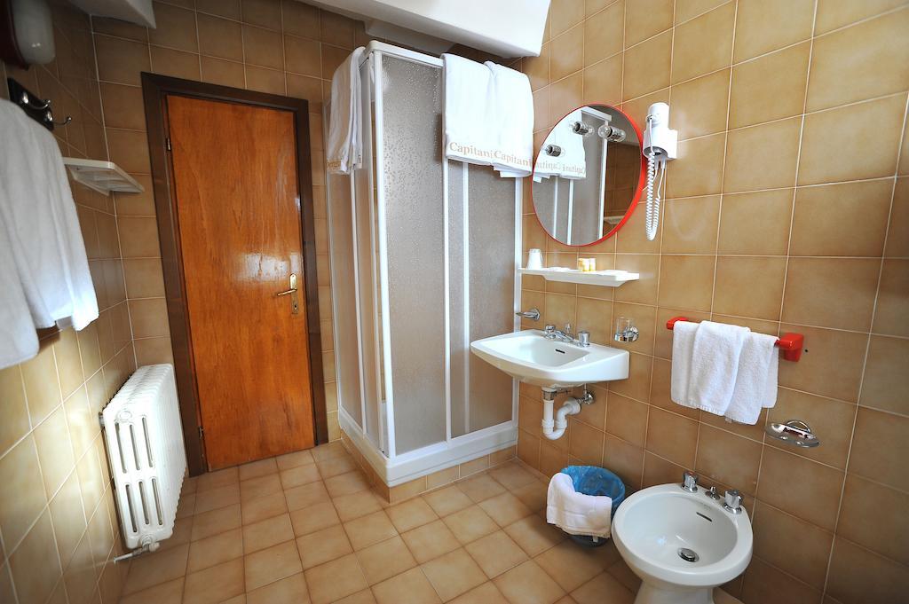 Hotel Capitani Bormio Kültér fotó