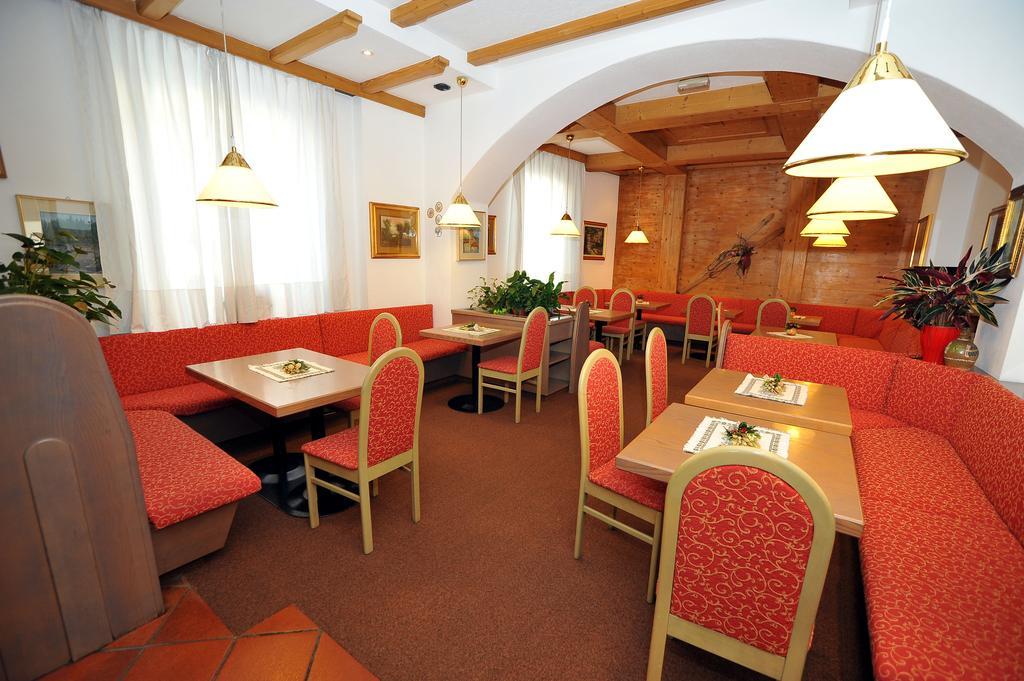 Hotel Capitani Bormio Kültér fotó